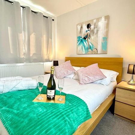 Horizon House, Stunning 2-Bedroom Flat 1, Parking, Netflix, オックスフォード エクステリア 写真