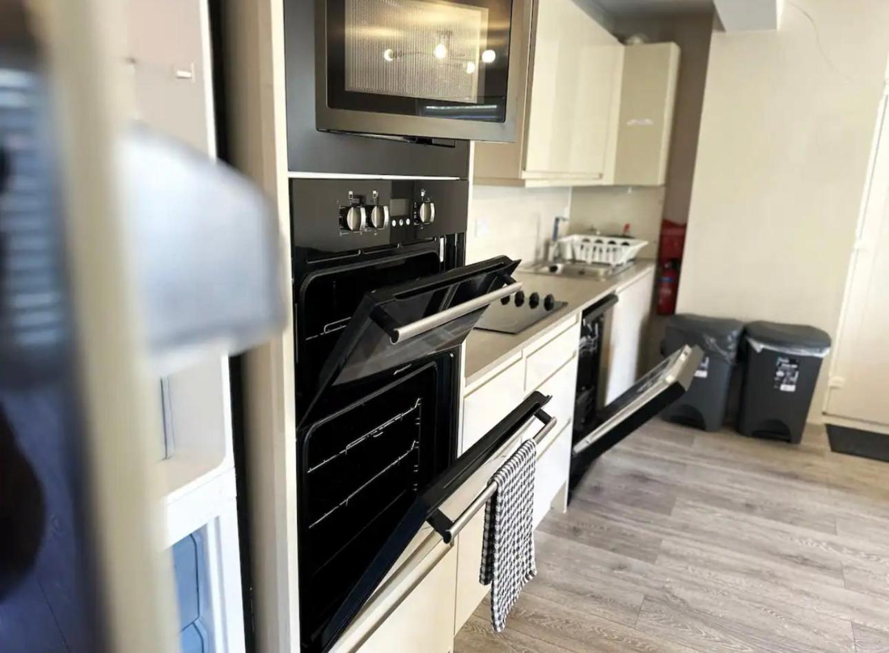 Horizon House, Stunning 2-Bedroom Flat 1, Parking, Netflix, オックスフォード エクステリア 写真