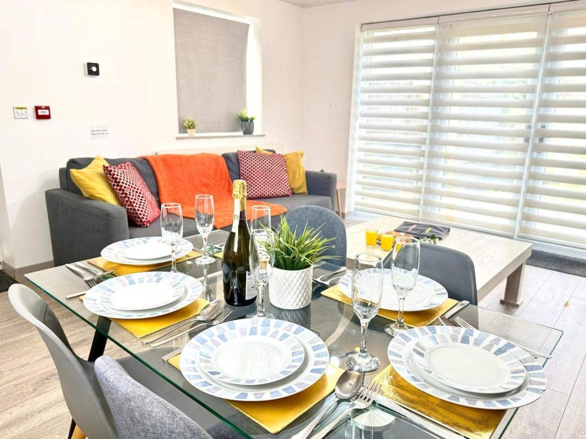 Horizon House, Stunning 2-Bedroom Flat 1, Parking, Netflix, オックスフォード エクステリア 写真