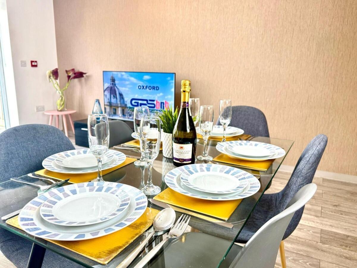 Horizon House, Stunning 2-Bedroom Flat 1, Parking, Netflix, オックスフォード エクステリア 写真